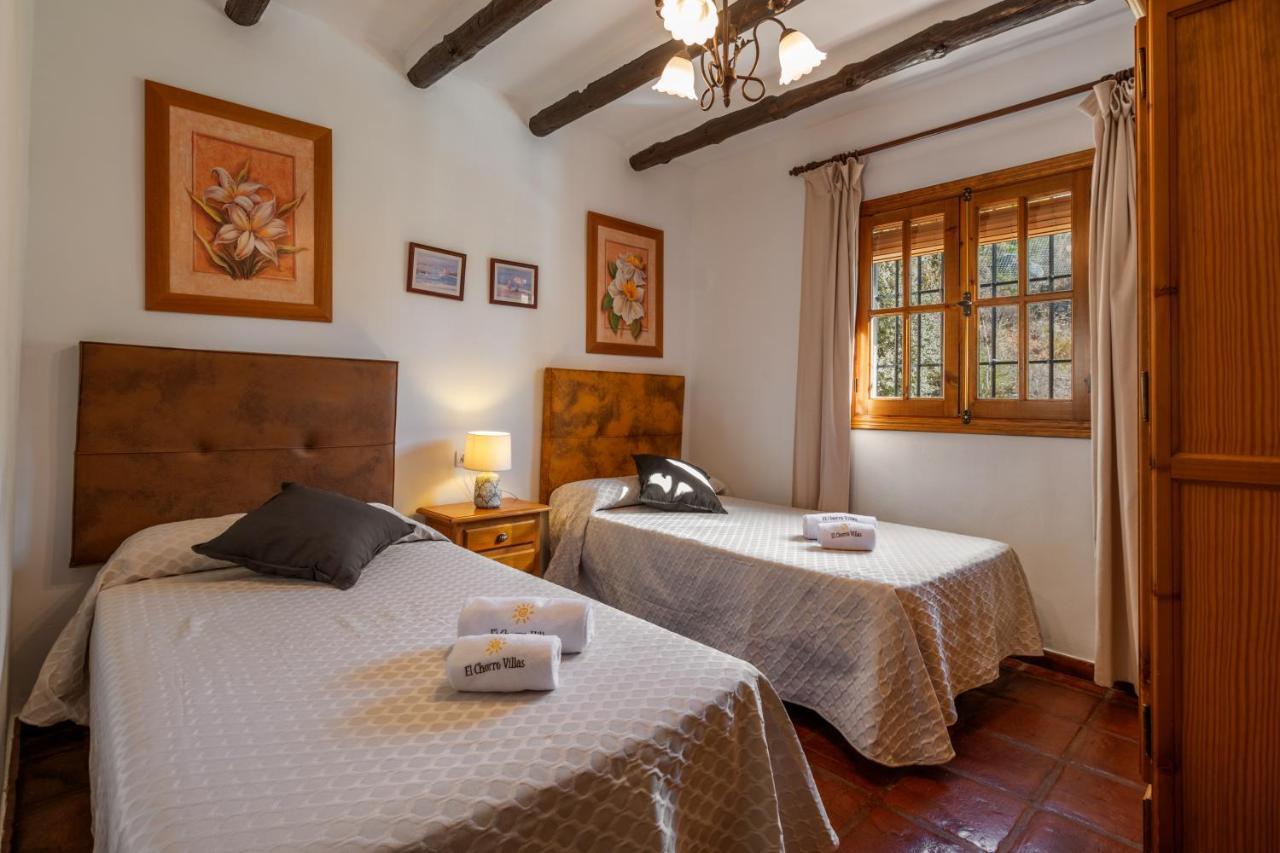El Chorro Villas Casa Buganvilla ภายนอก รูปภาพ